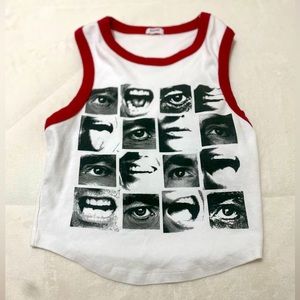 Eyes tank from garage